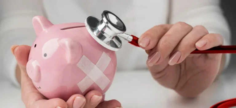 The importance of health insurance in personal finances in the USA