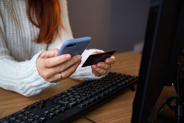 How Americans are changing their saving and investment habits with the new digital economy