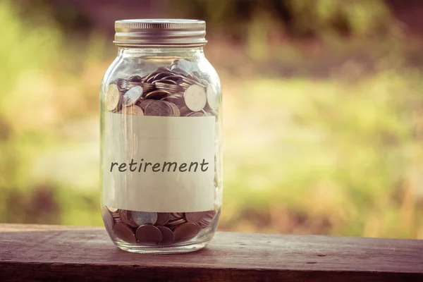 Saving for retirement: Investment strategies in the USA