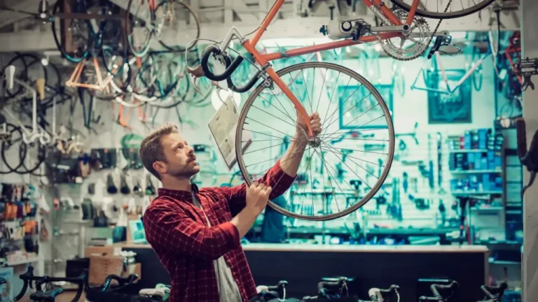 Investing in startups and small businesses in the USA: What to consider