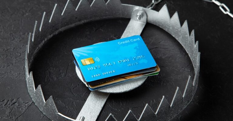 5 Dangers of Using Credit Cards and How to Avoid Them