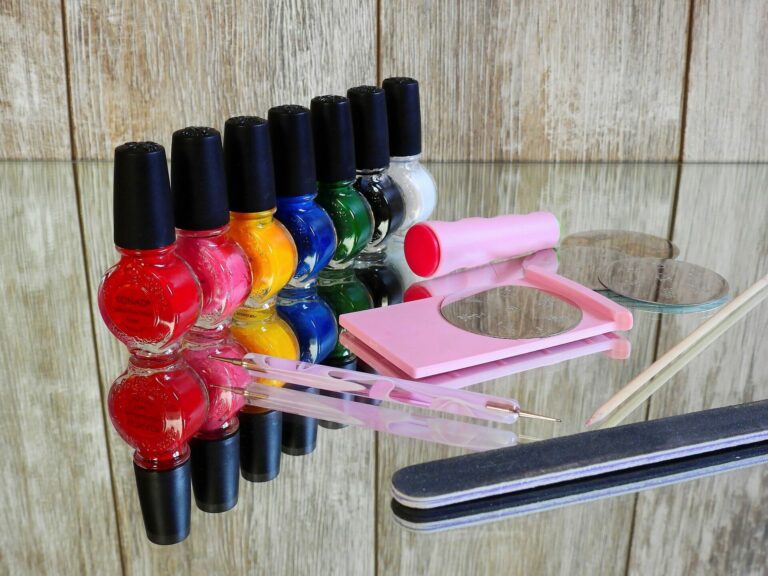 Conheça o Curso de Manicure e Pedicure Online Grátis da Ginead