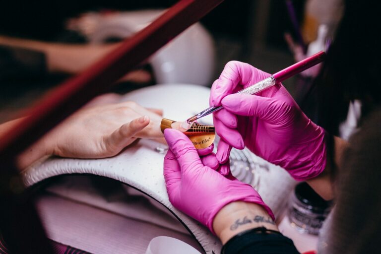 Curso de Manicure e Pedicure Prime Cursos – bastante conhecimento de maneira gratuita!