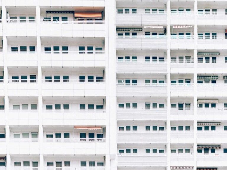 Refinancing Loans in the USA: When and How to Do It